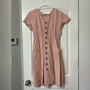 Button down boutique dress with pockets